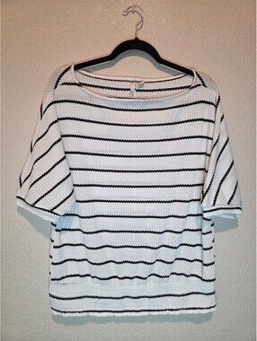 Cato Medium White and Black Striped Textured Knit Top